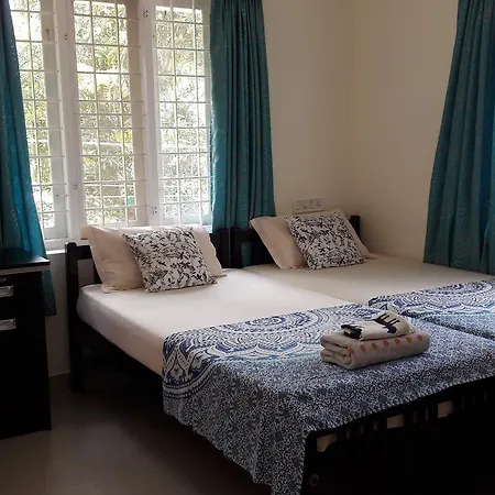 The Pod Cochin Homestay Kochi Exterior photo