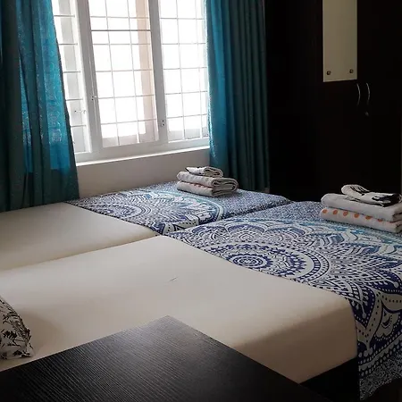The Pod Cochin Homestay Kochi Exterior photo