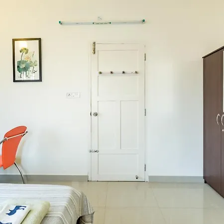 The Pod Cochin Homestay Kochi Exterior photo